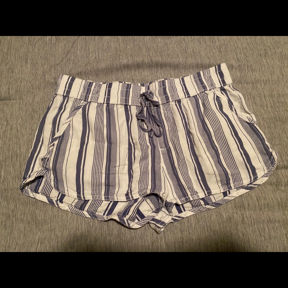 Stripped shorts